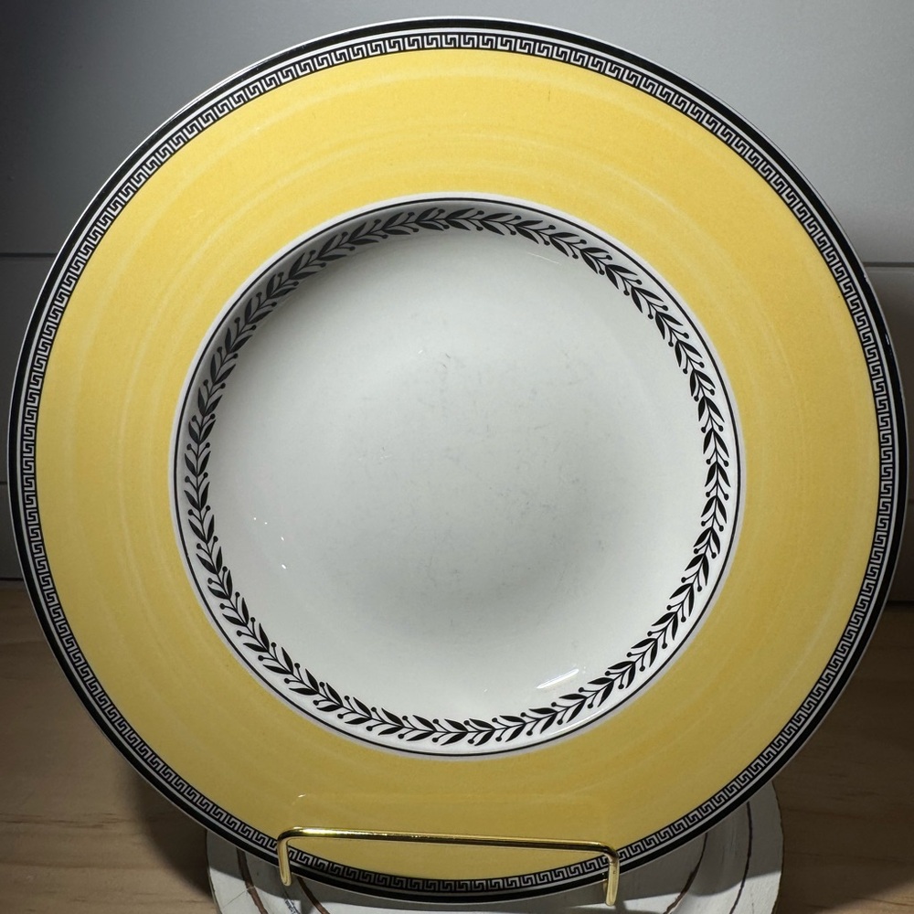 Villeroy & Boch Yellow Audun Fleur Rim Soup Bowl